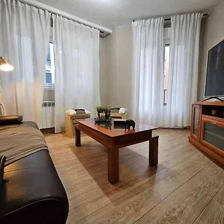 1a115 Bonito Y Centrico Apto A 100 M De La Playa